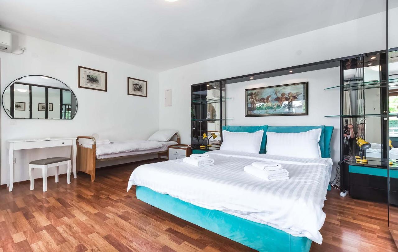 Rino Apartment โปเรช ภายนอก รูปภาพ